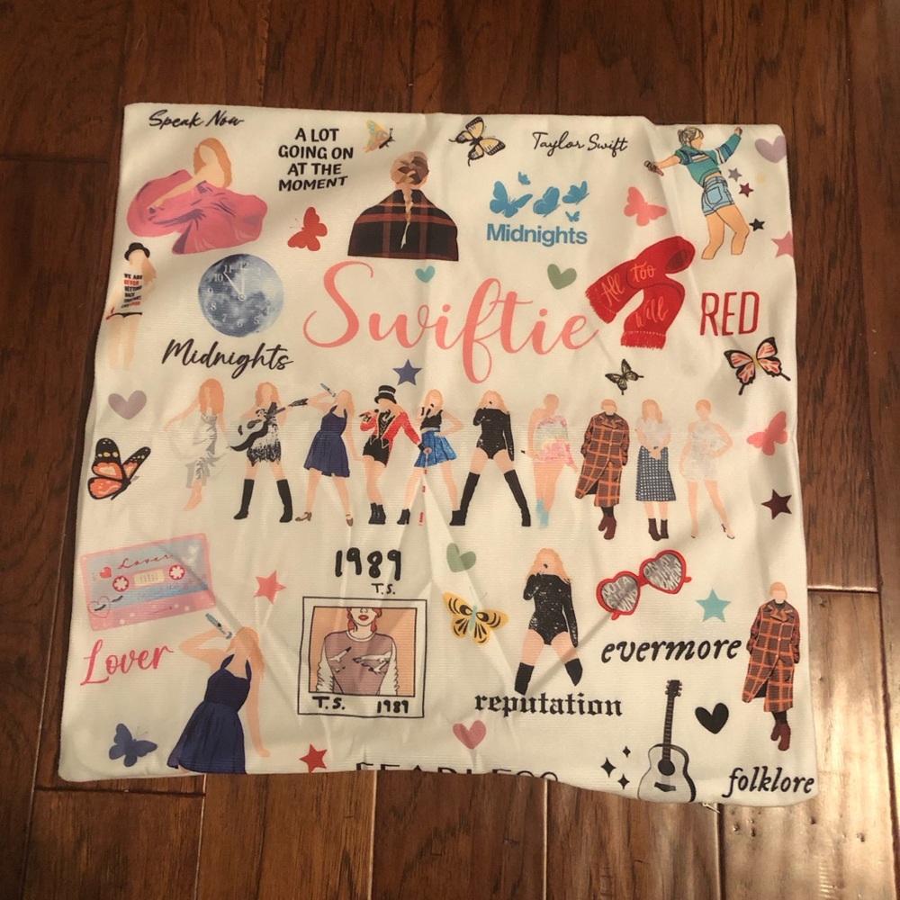 Taylor Swift pillow case